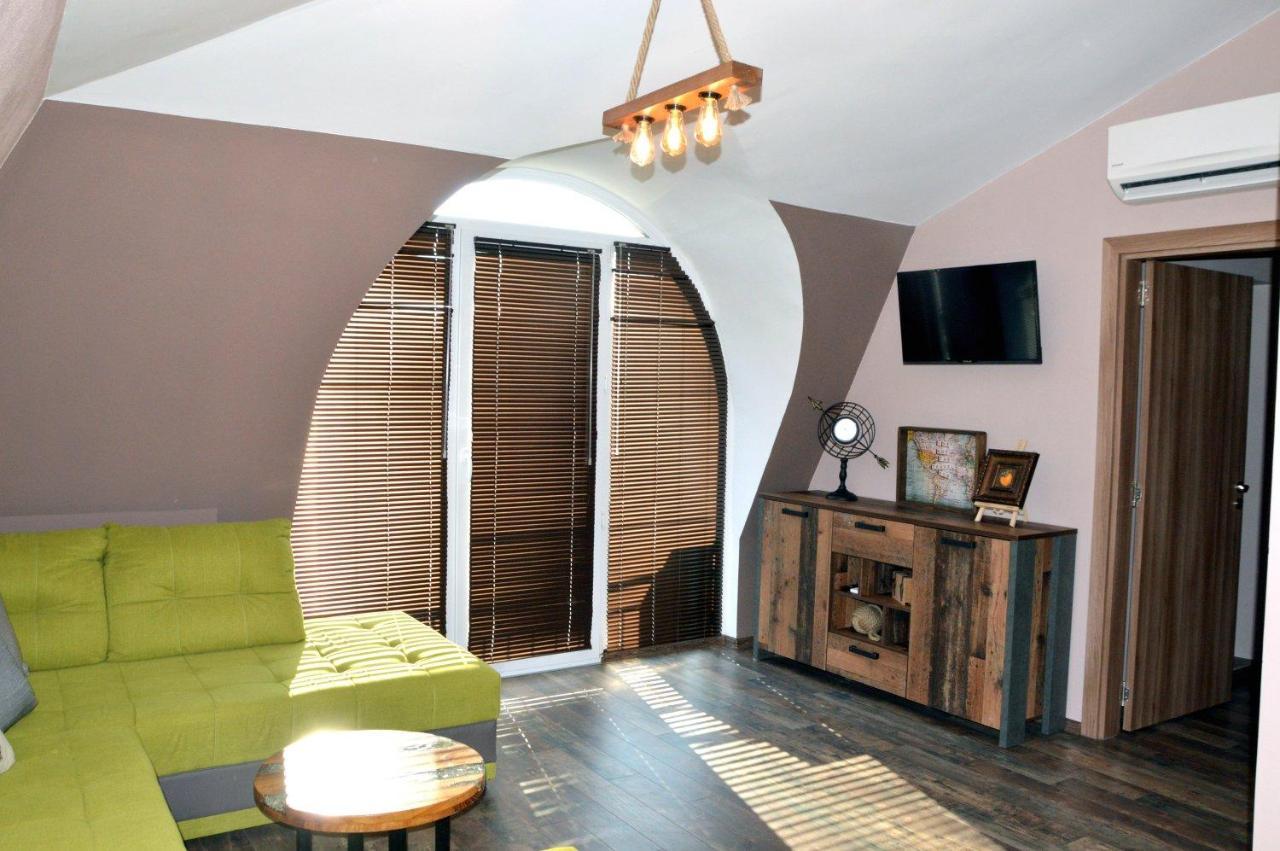 Boutique Villa Amalia تشيرنوموريتس المظهر الخارجي الصورة